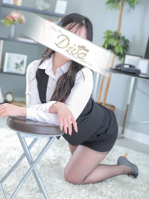 ���� ���D