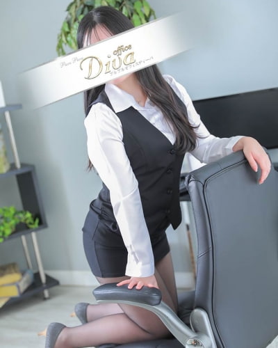 ���� ���D